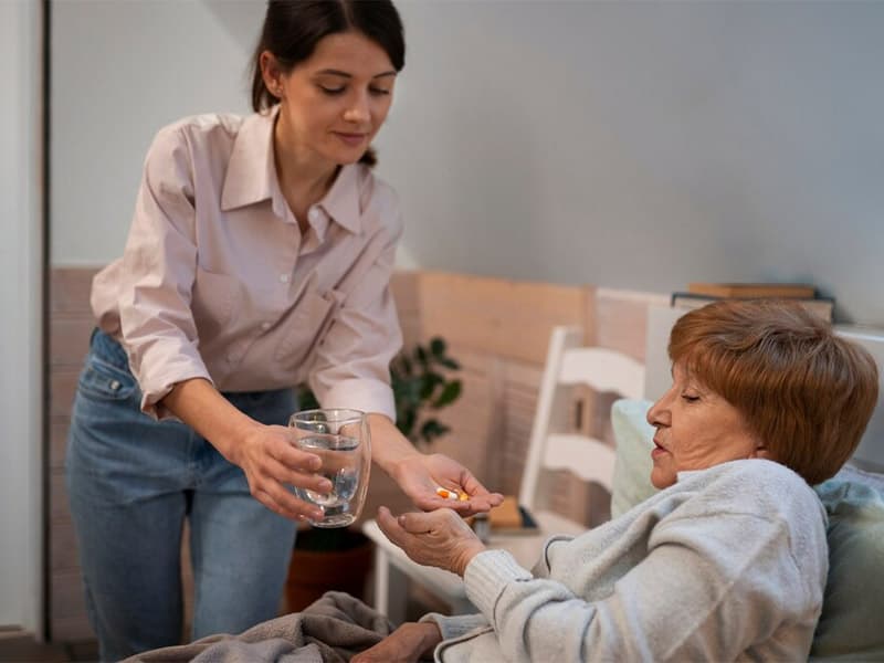 نگهداری از کودکان و سالمندان نگهداری از کودکان و سالمندان